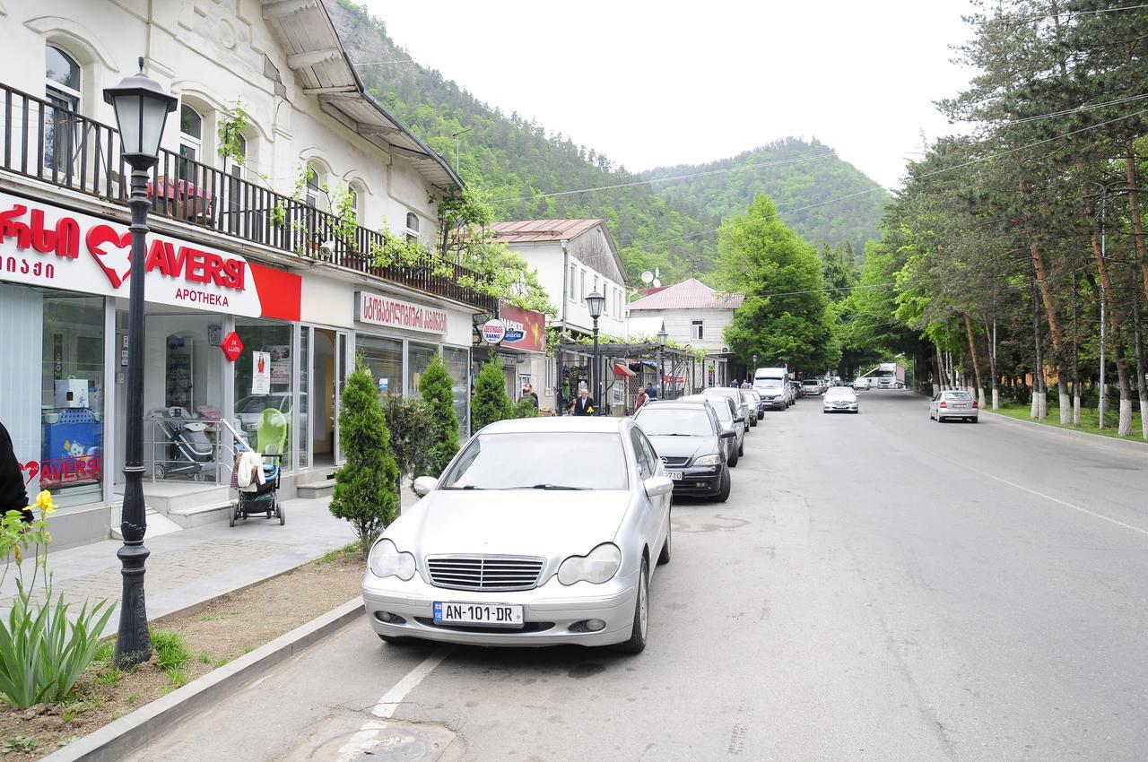 Riverside Hotel Borjomi Exterior foto
